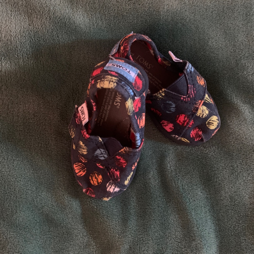 TOMS For babe